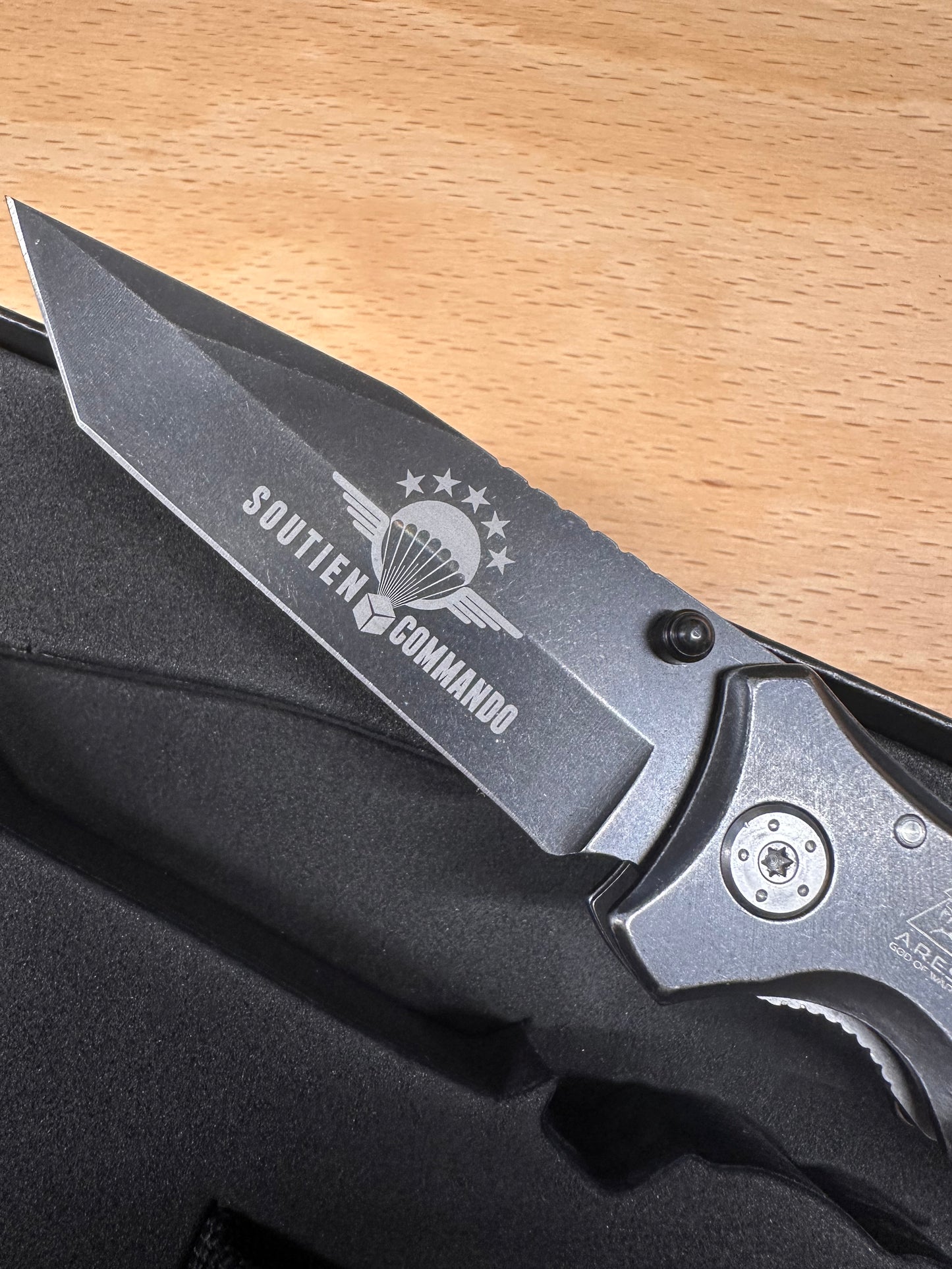 Couteau Ares Gun Powder