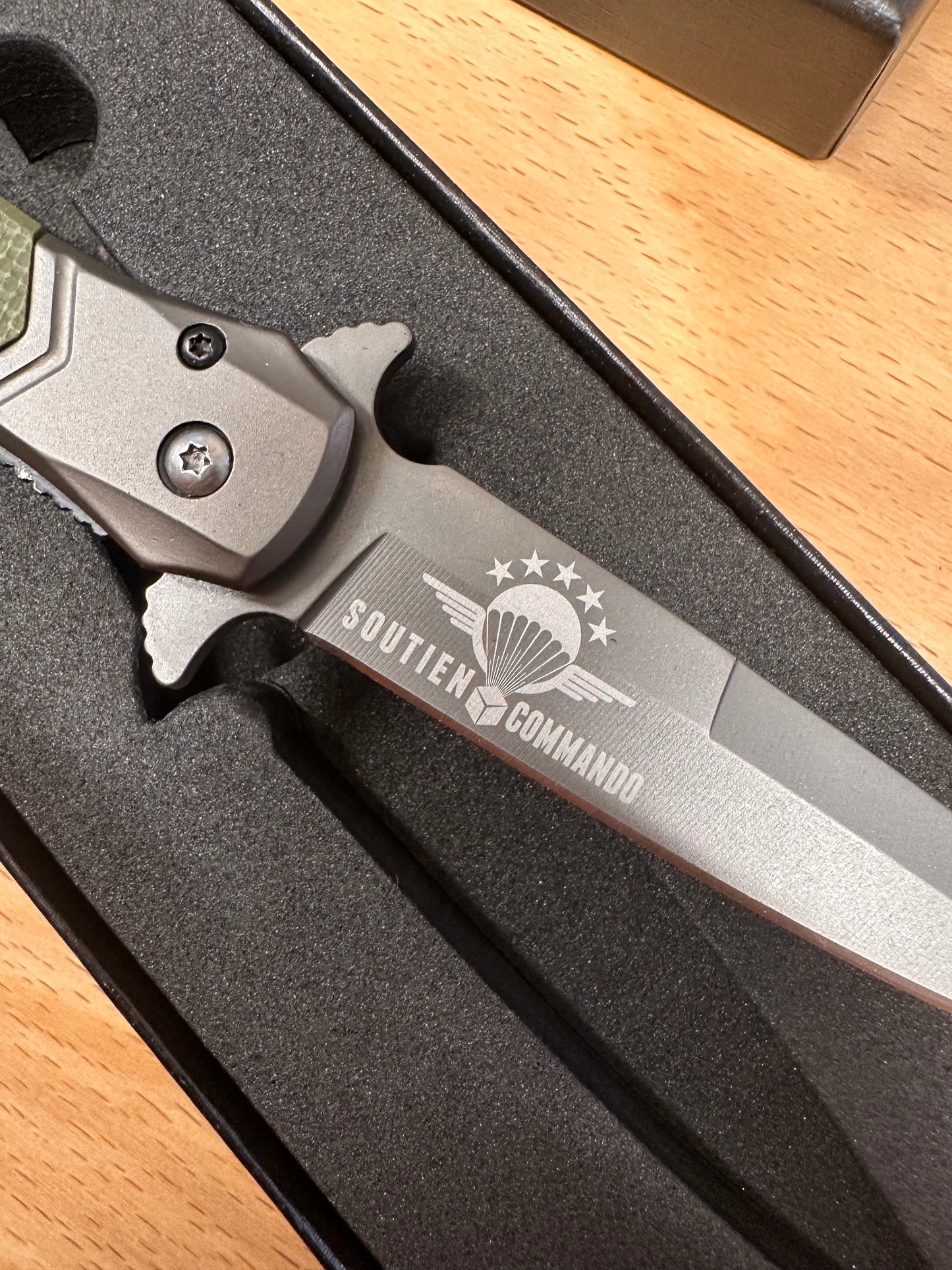 Couteau Ares SAS Force