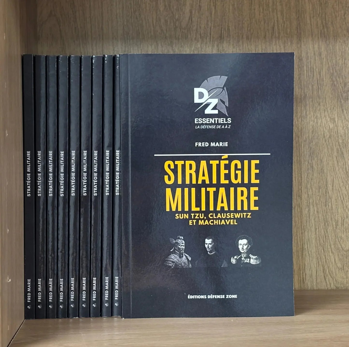 RAID adabaki beltzaren bertsio ofiziala (PVC)