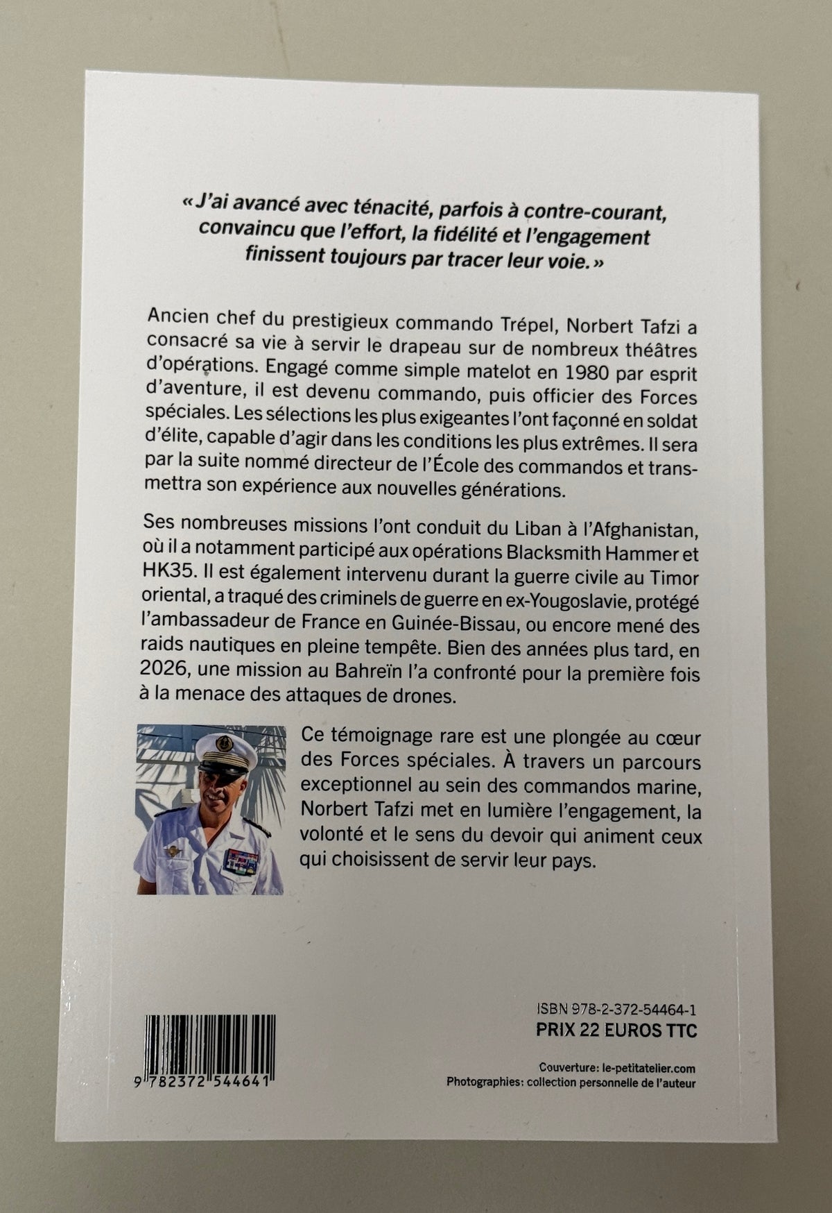 Livre "Carnet de combat" éditions Mareuil