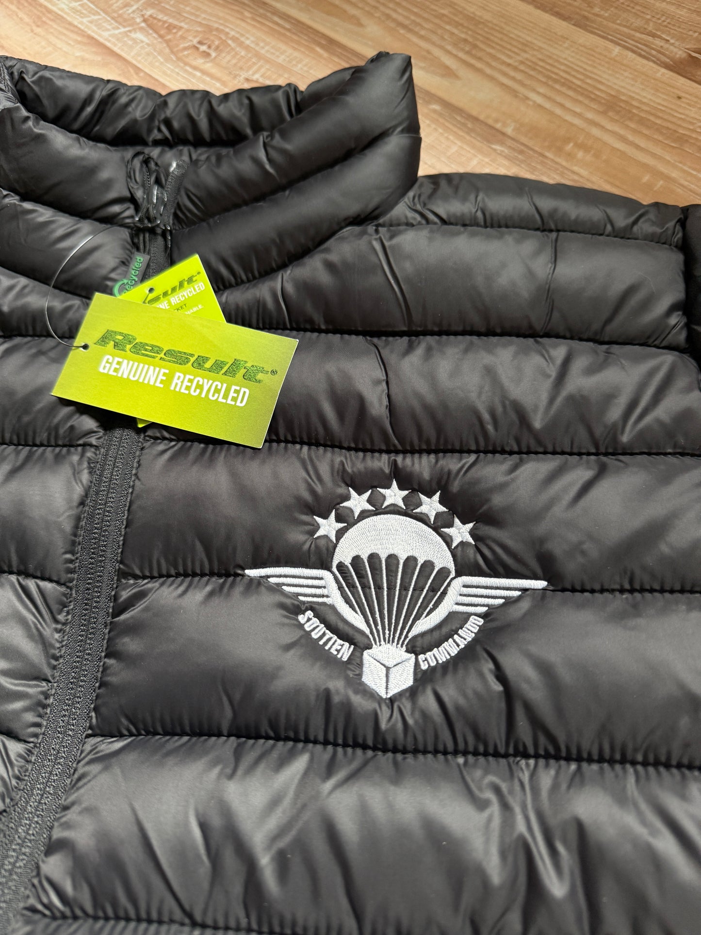 Doudoune Légère Homme brodée Soutien Commando