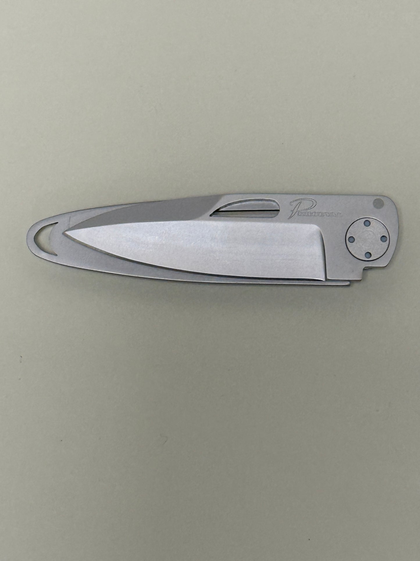 Couteau T45 extra-plat et léger Perceval (fabriqué en France) gravé CRAJ